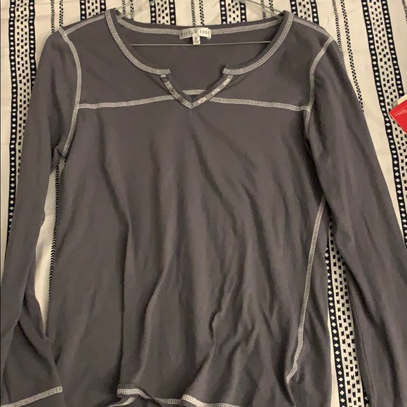 Fitz + Eddi shirt - Picture 1 of 2